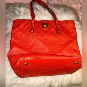 ❤️Authentic LOUIS VUITTON AH1142 Citadine PM Monogram Empreinte Tote Bag Red❤️